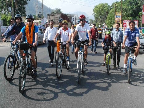 Extracted cycle rally for environmental protection