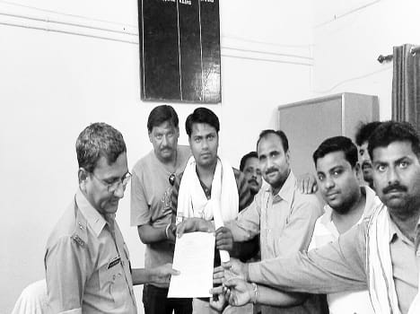 if accused are not caught  with in 15 days then result will be moovemrnt