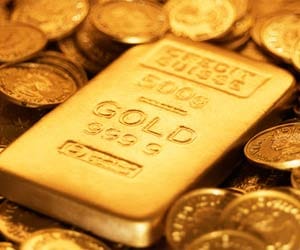 55 kg gold caught At Vizag Airport from 100 passengers
