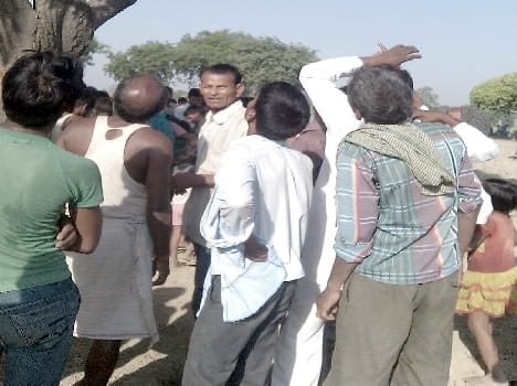 Fttepur hanging from the tree The young man 's body found