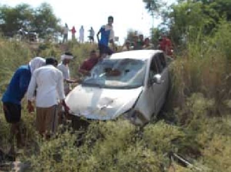 To contract workers were killed by vehicle