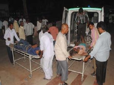 accident in pratapgarh