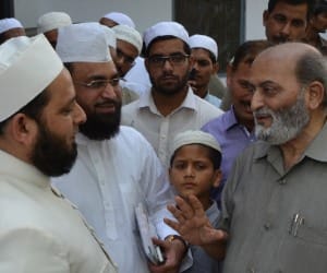 Muslims to take 50 mosques back in Delhi.
