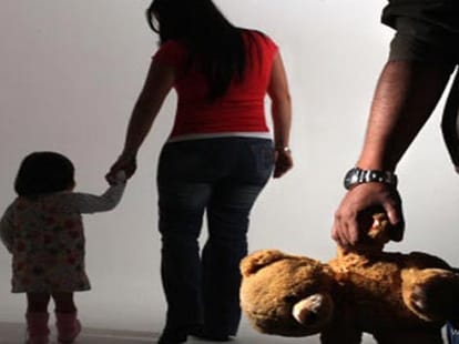 Women abduction child for shameful act.
