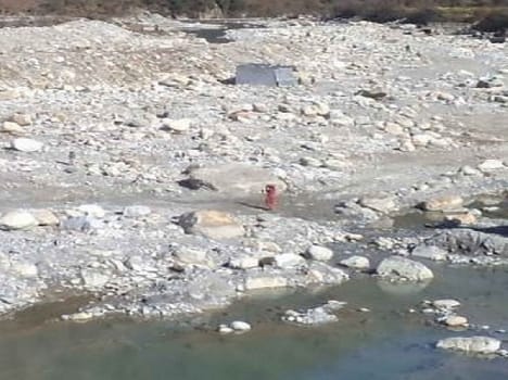 The flood of illegal mining in saryu letter