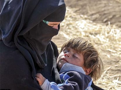 IS released video showing teenagers killing soldiers