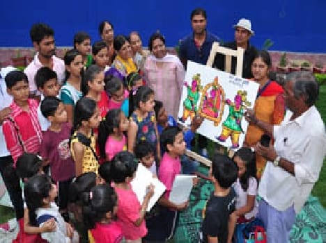 Participants were eager to learn the Chiteri art 