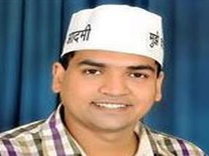 Kapil answered to Amit Shah, asked six question.