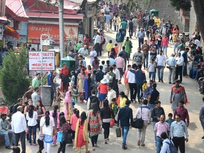record breaking tourist in shimla and manali