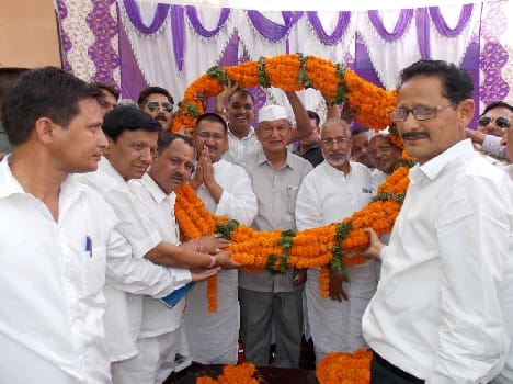 Accept new workers Congressman: Rawat