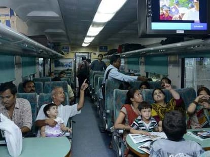 railway to adopt new ticketing formula for tatkal premium tickets