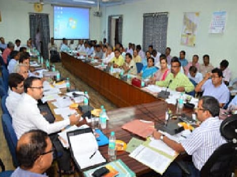 Four officials cite negligence clarification