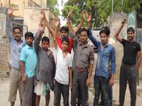 Puce to protest power cuts