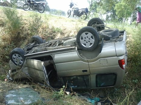 Car Reversing a The death of a wounded