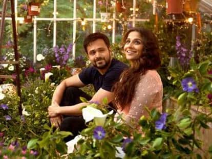 Film review 'Hamari adhuri kahani'