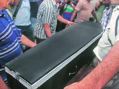 kolkata robinson street matter parth may be cannibal