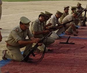 up police fail in weapon test