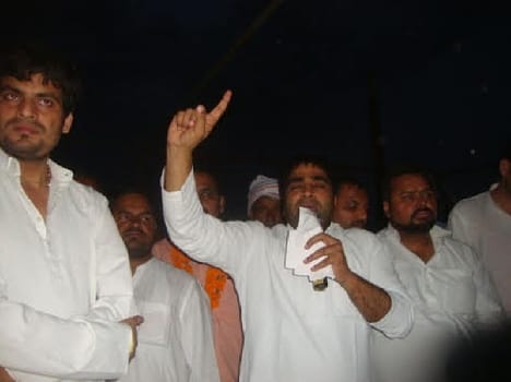 ‘central gonrnment is against farmers’