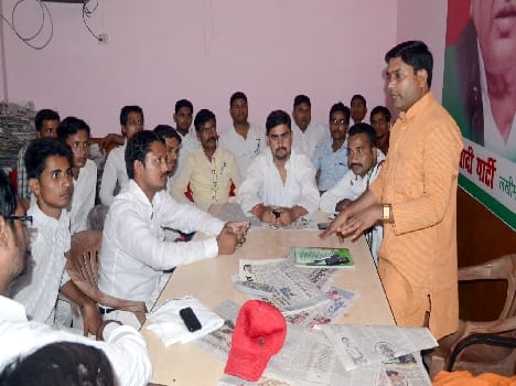 On the shoulders of youth Big responsibility