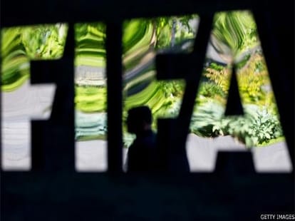fifa match referee who run auto rickshaw