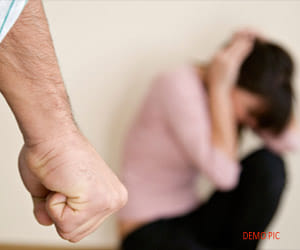 SDO husband beating his wife on opposing to extra affair