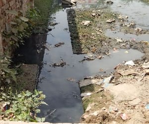 little girl dead due to falling in drain in chandigarh