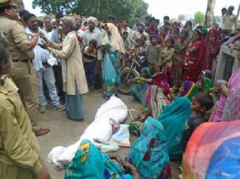 Assault in the death of the young man , the blockade