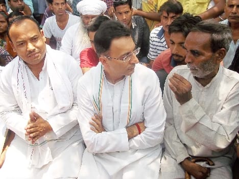 Jitin raised questions on the Centre and the state government