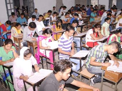 hp police recruitment, cheating in written exam.