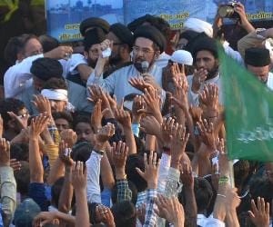 Kalbe Javvad warns UP govt.