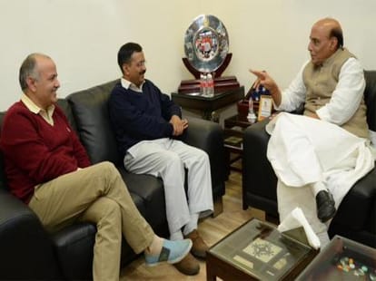 Kejriwal met Rajnath Singh said let us do work , don't interfere.
