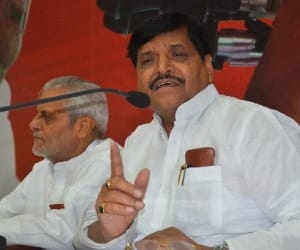 shivpal singh angry with bureaucrats and engineer
