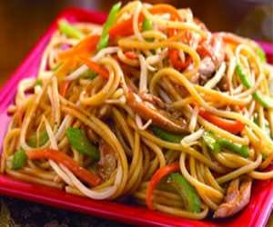 girl dies after having chowmein