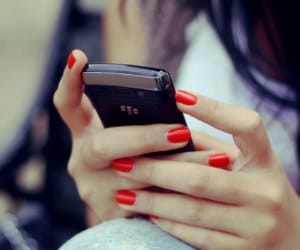 talking on speaker mode on mobile phone is harmful