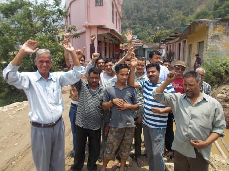 Chandiket demanding road
