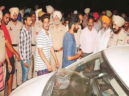 sensational truth on akali leader encounter by police