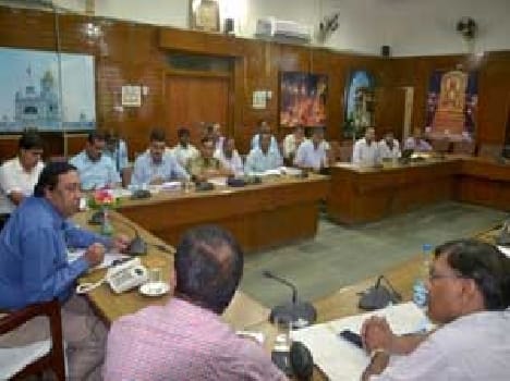 Should metro rail for 20 hectares of land depot