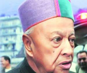 CBI registers preliminary enquiry against Himachal CM irbhadra singh in graft case.