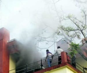 fire on itarsi railway station, Many trains were canceled