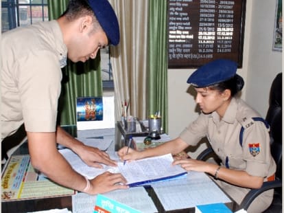 criminal afraid of IPS tripti Bhatt.
