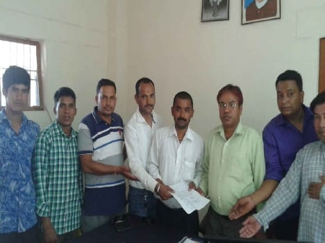 Sushma and demanded resignation of Bsundhara