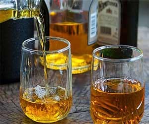 35 people died in mumbai due to bad liqour