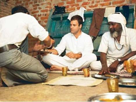 Youth leaders slams senior Congress leaders