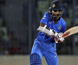 Shikhar dhawan given three time out in Dhaka first oneday 