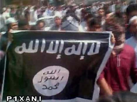 again protestors shown is and pak flags in srinagar