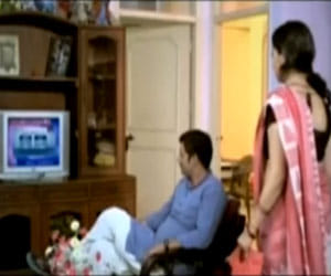 AAP tv advertisement made new controversy in delhi
