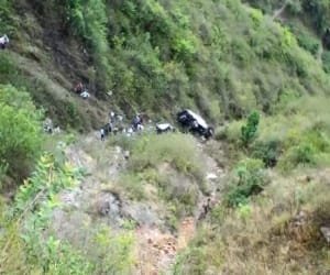 roadways bus accident in almora.