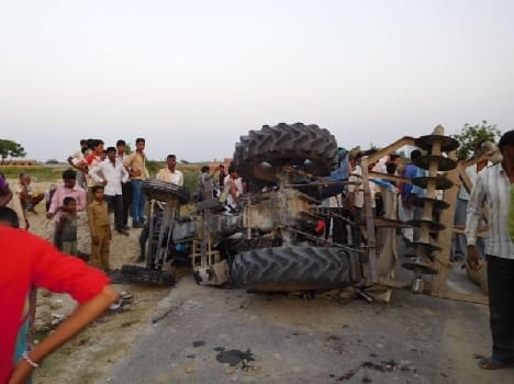 The young man 's death in a road accident
