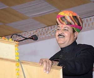 BJP MLA oppose to wearing helmet