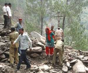 cloud brust at chamba, one died.